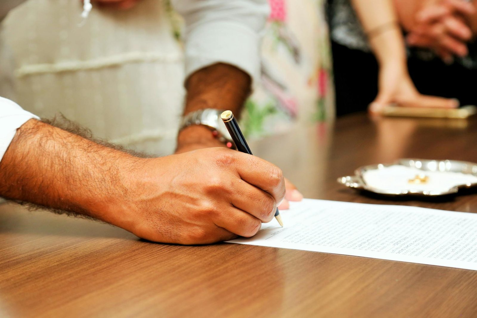 Revocable vs Irrevocable Trusts in Canada (2026): Why the US Concept Doesn’t Translate